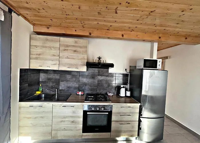 Apartment Amani Modern Lumbarda